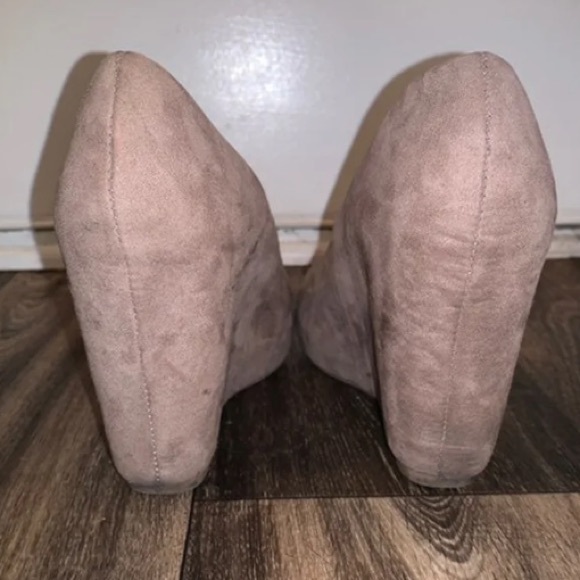 Fergalicious Wedges - Picture 3 of 4